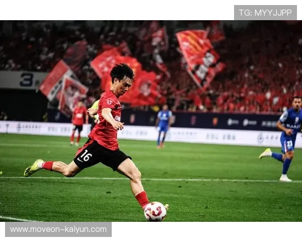 中国足球现役球星逐渐崭露头角他们能否带领中国足球崛起